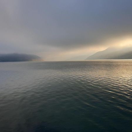 Gratca Nr 164 Orsova Villa Bagian luar foto
